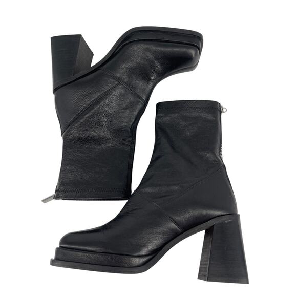 Urban Outfitters Charli Square Toe Boot Black Leather Y2k Style EU 38 US Size 7 - Picture 5 of 13